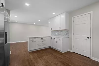 [Address not provided], Des Plaines, IL 60016 - Photo 7