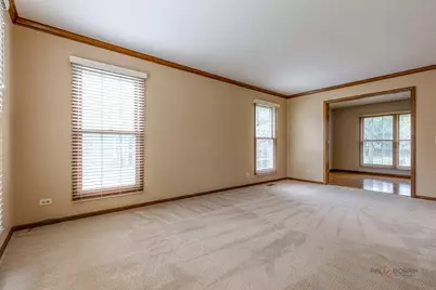 8 N Old Creek Road, Vernon Hills, IL 60061 - Photo 25