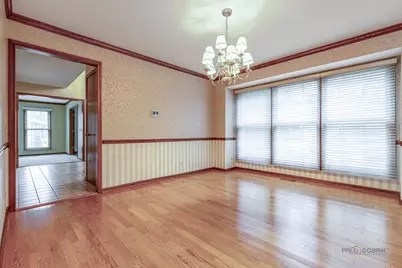 8 N Old Creek Road, Vernon Hills, IL 60061 - Photo 27