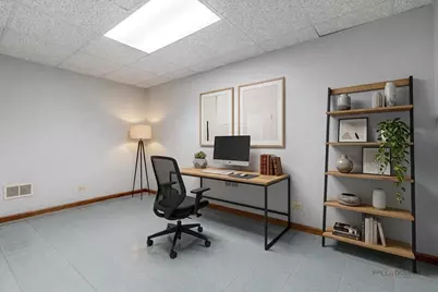 8 N Old Creek Road, Vernon Hills, IL 60061 - Photo 21