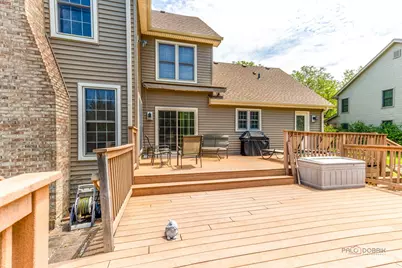 8 N Old Creek Road, Vernon Hills, IL 60061 - Photo 51
