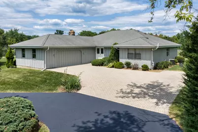 195 Clover Hill Lane, North Barrington, IL 60010 - Photo 1