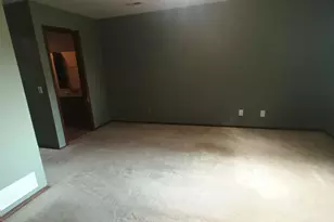 507 Clearwater Dr, Champaign, IL 61822 - Photo 9