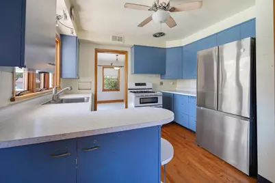 410 E Main Street, Genoa, IL 60135 - Photo 9