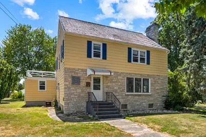 410 E Main Street, Genoa, IL 60135 - Photo 1