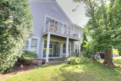 1850 Pebble Beach Circle, Elk Grove Village, IL 60007 - Photo 11
