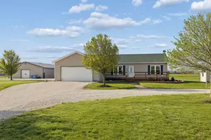 15334 W 3000N Rd, Essex, IL 60935 - Photo 3