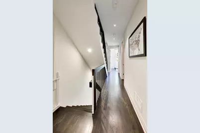 2527 W Medill Avenue, Chicago, IL 60647 - Photo 39