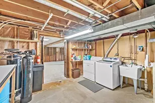 11251 158th St, Orland Park, IL 60467 - Photo 21