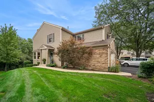 27W175 Emerson Ct, Winfield, IL 60190 - Photo 1