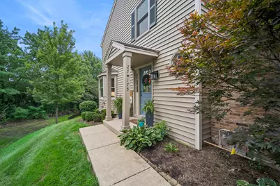 27W175 Emerson Court, Winfield, IL 60190 - Photo 3