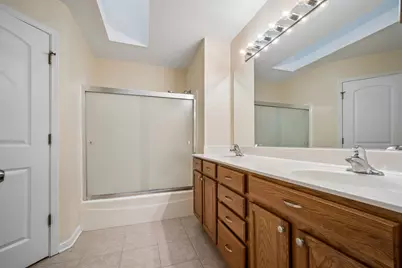 27W175 Emerson Court, Winfield, IL 60190 - Photo 13