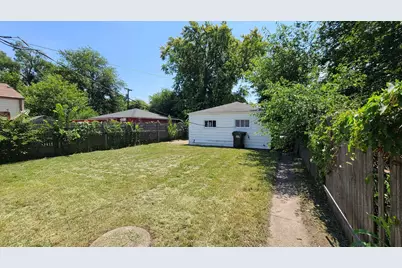110 W 140th Court, Riverdale, IL 60827 - Photo 17