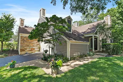 30 Whittington Crse, Saint Charles, IL 60174 - Photo 1