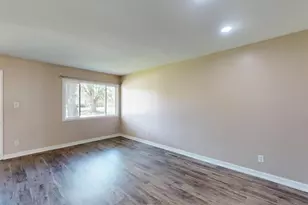 2517 Fairway Dr, Joliet, IL 60435 - Photo 7