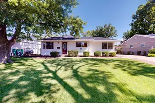 2517 Fairway Dr, Joliet, IL 60435 - Photo 1