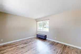 2517 Fairway Dr, Joliet, IL 60435 - Photo 11