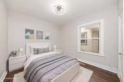 10742 S Prairie Avenue, Chicago, IL 60628 - Photo 9