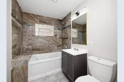 10742 S Prairie Avenue, Chicago, IL 60628 - Photo 7