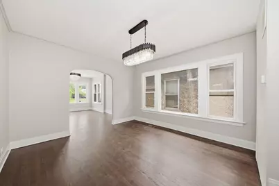 10742 S Prairie Avenue, Chicago, IL 60628 - Photo 5