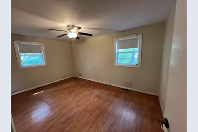 468 N Lakeshore Drive, Mundelein, IL 60060 - Photo 5