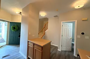 3371 Blue Ridge Dr, Carpentersville, IL 60110 - Photo 9