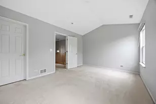 3371 Blue Ridge Dr, Carpentersville, IL 60110 - Photo 17