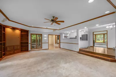 749 N Sharon Drive, Woodstock, IL 60098 - Photo 5