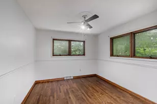 749 N Sharon Dr, Woodstock, IL 60098 - Photo 15