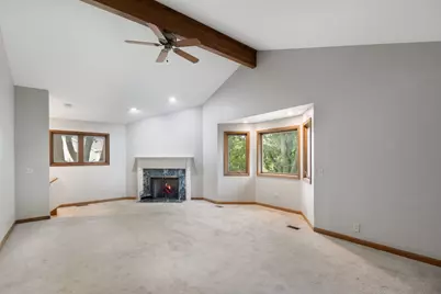 749 N Sharon Drive, Woodstock, IL 60098 - Photo 13