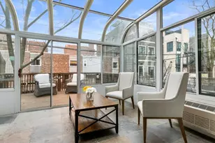 1454 N Wieland St, Chicago, IL 60610 - Photo 3