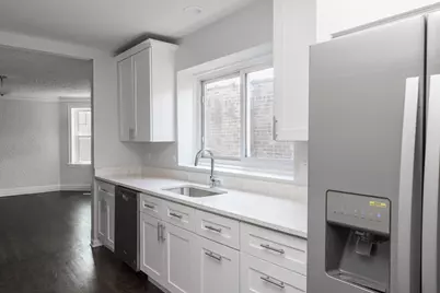2720 W Winnemac Avenue #2, Chicago, IL 60625 - Photo 7