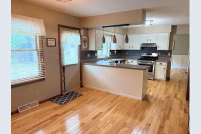 1216 N 14th Street, Rochelle, IL 61068 - Photo 5