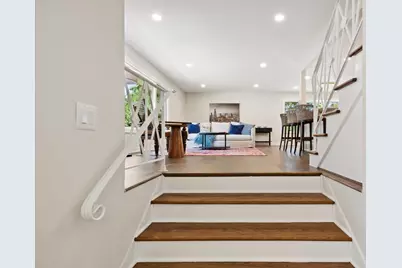 9200 Lowell Avenue, Skokie, IL 60076 - Photo 3