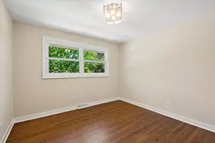 9200 Lowell Ave, Skokie, IL 60076 - Photo 23