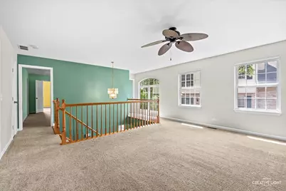 1404 Laurel Oaks Drive, Streamwood, IL 60107 - Photo 9
