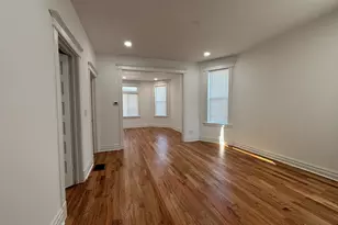 5652 S Shields Ave, Chicago, IL 60621 - Photo 3