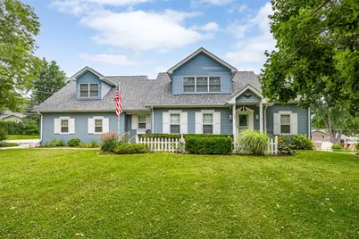 6101 Chase Avenue, Downers Grove, IL 60516 - Photo 1