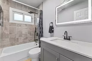 1946 Wooster Ct, Chicago Heights, IL 60411 - Photo 7