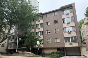 539 W Stratford Pl, Chicago, IL 60657 - Photo 1