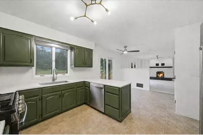 518 Meadow Court, Winthrop Harbor, IL 60096 - Photo 7