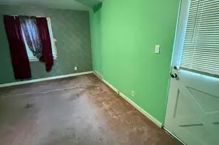 810 E 7th St, Centralia, IL 62801 - Photo 29
