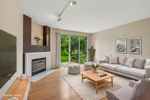 621 Woodhaven Dr, Mundelein, IL 60060 - Photo 5