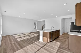 2326 Heartwood Ln, Woodstock, IL 60098 - Photo 7