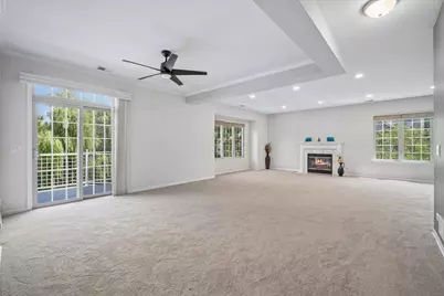 30 Beaconsfield Court, Lincolnshire, IL 60069 - Photo 7