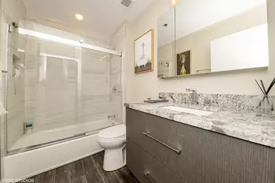 510 W Erie Street #906, Chicago, IL 60654 - Photo 13