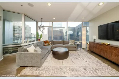 510 W Erie Street #906, Chicago, IL 60654 - Photo 3