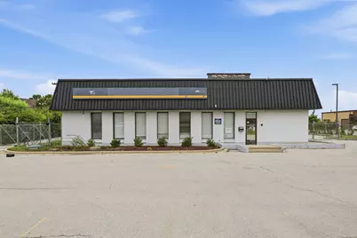 1030 S Milwaukee Avenue, Wheeling, IL 60090 - Photo 1