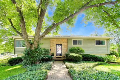 115 Kainer Avenue, Barrington, IL 60010 - Photo 1