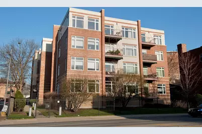 515 N Harlem Avenue #203, Oak Park, IL 60302 - Photo 1